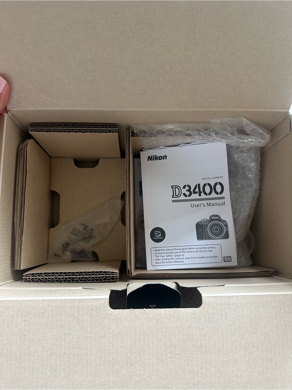 Nikon D3400 DSLR Camera with 18-55mm and 70-300mm Lenses & photographer backpack - Picture 9 of 15